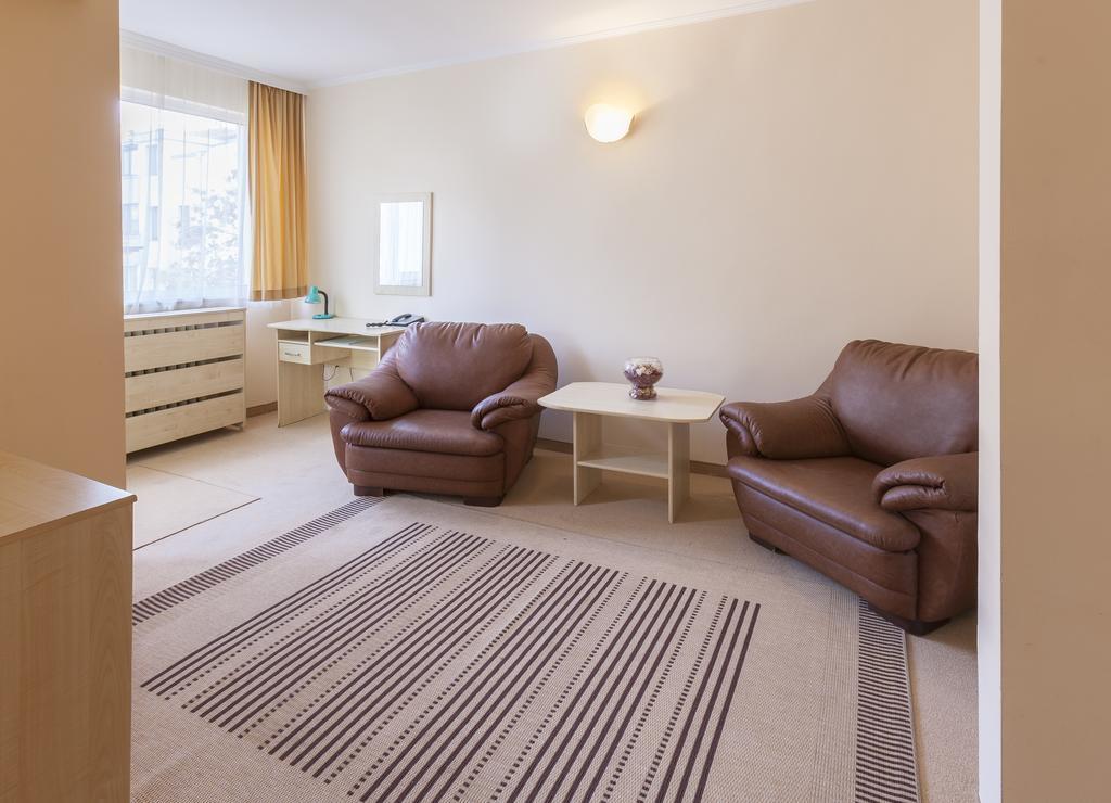 Family Hotel Central Burgas Номер фото